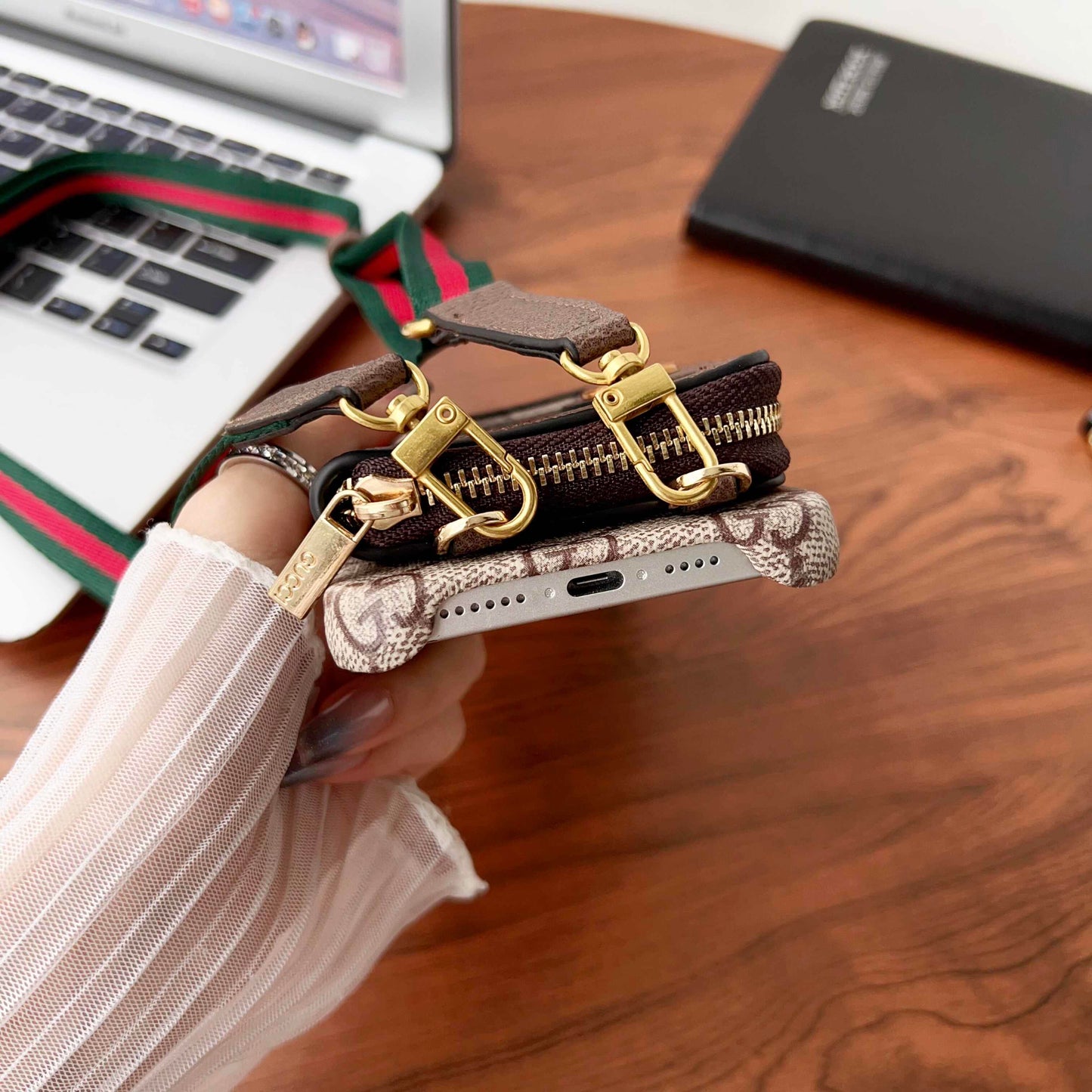 Fashion Crossbody Leather Wallet Case