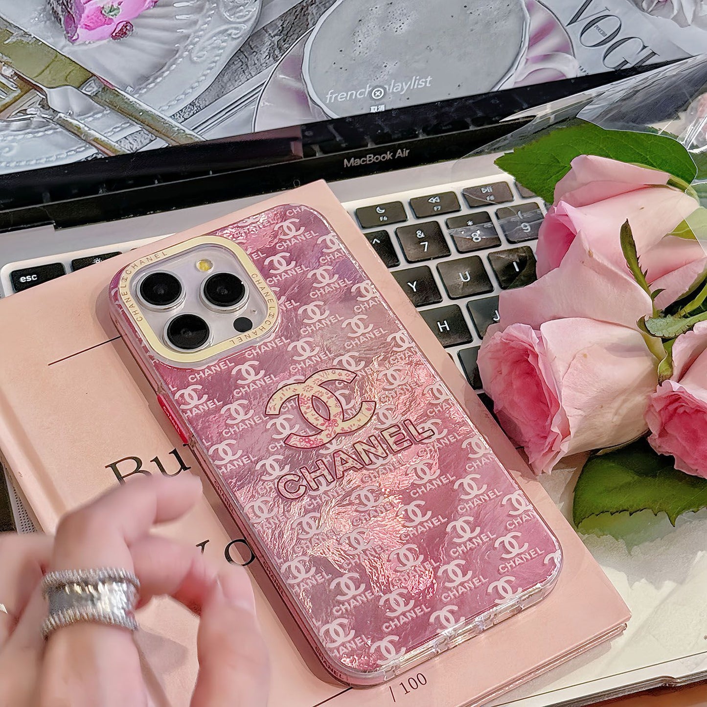 Trendy Glitter Embossed Case