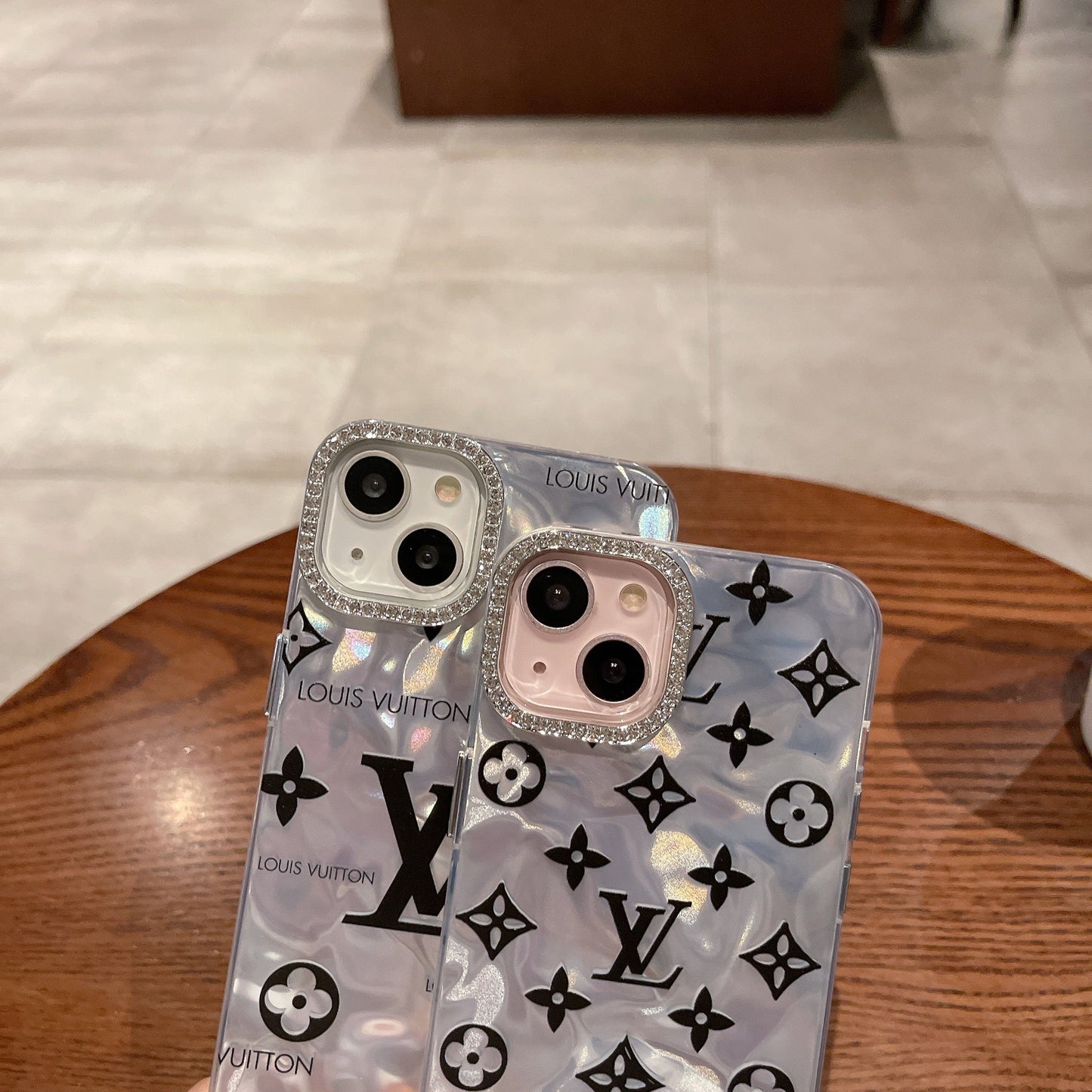 Shining Embossed Case