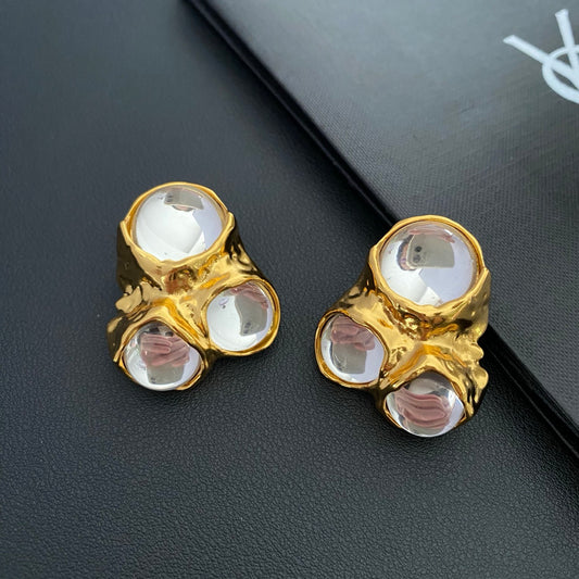 Retro geometric irregular design resin ear clip