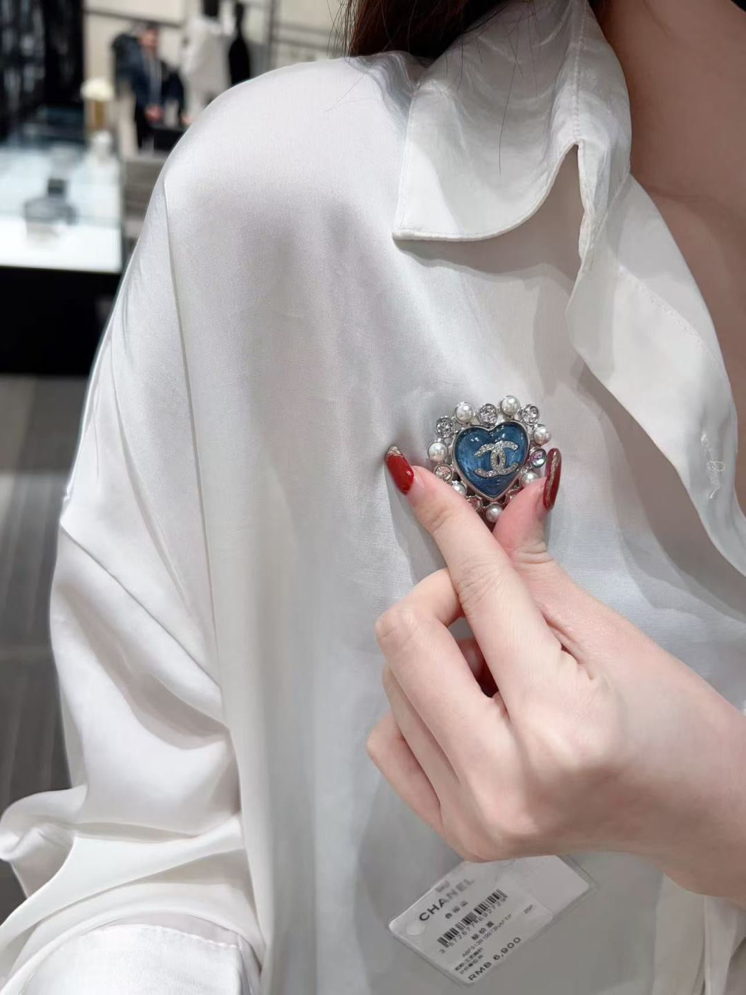 Fragrant Blue Love Pearl Water Diamond Brooch