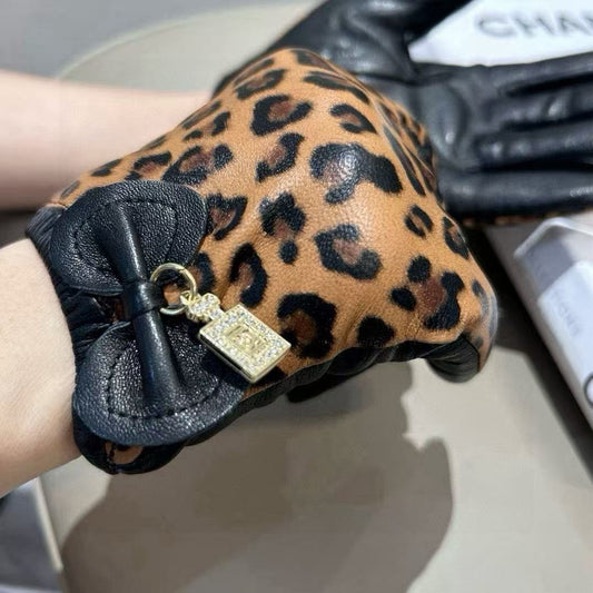 2025 new touch screen gloves for women, high-end sheepskin gloves