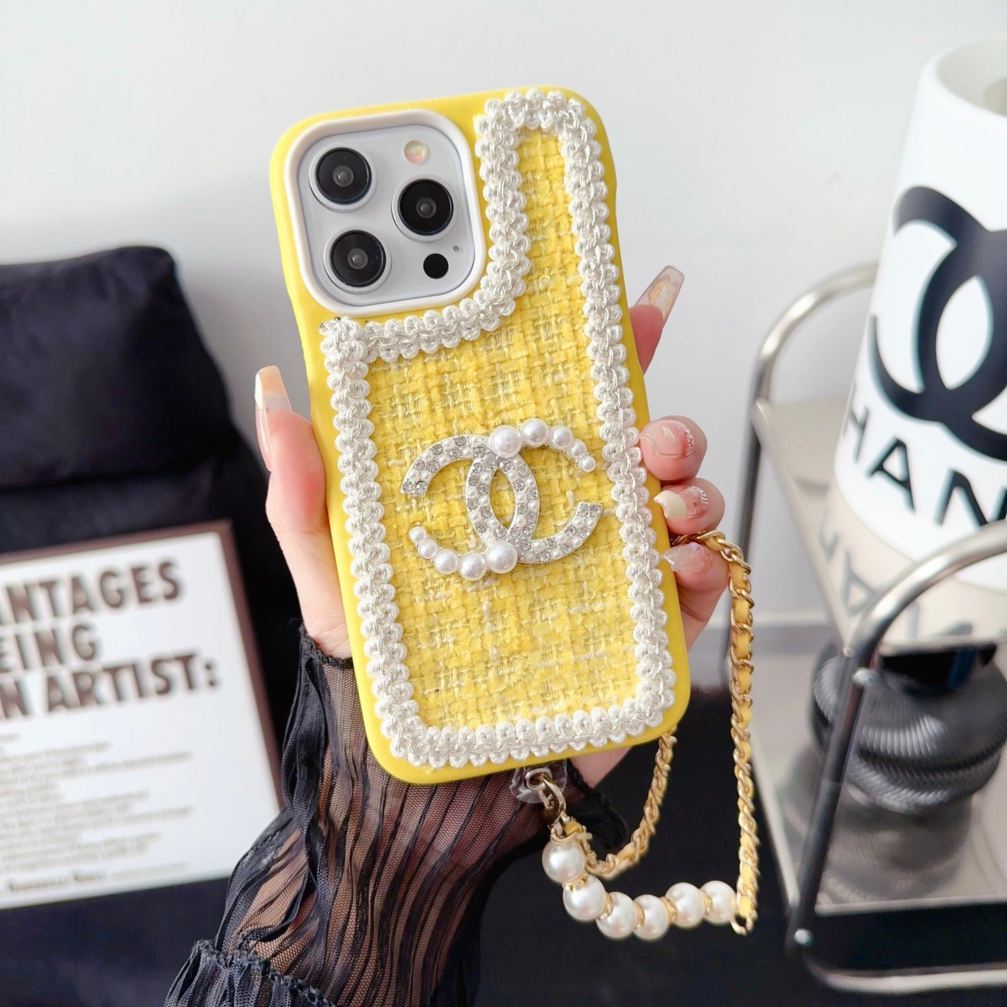 Fashion Wool Material Pearl Hand Strap Case