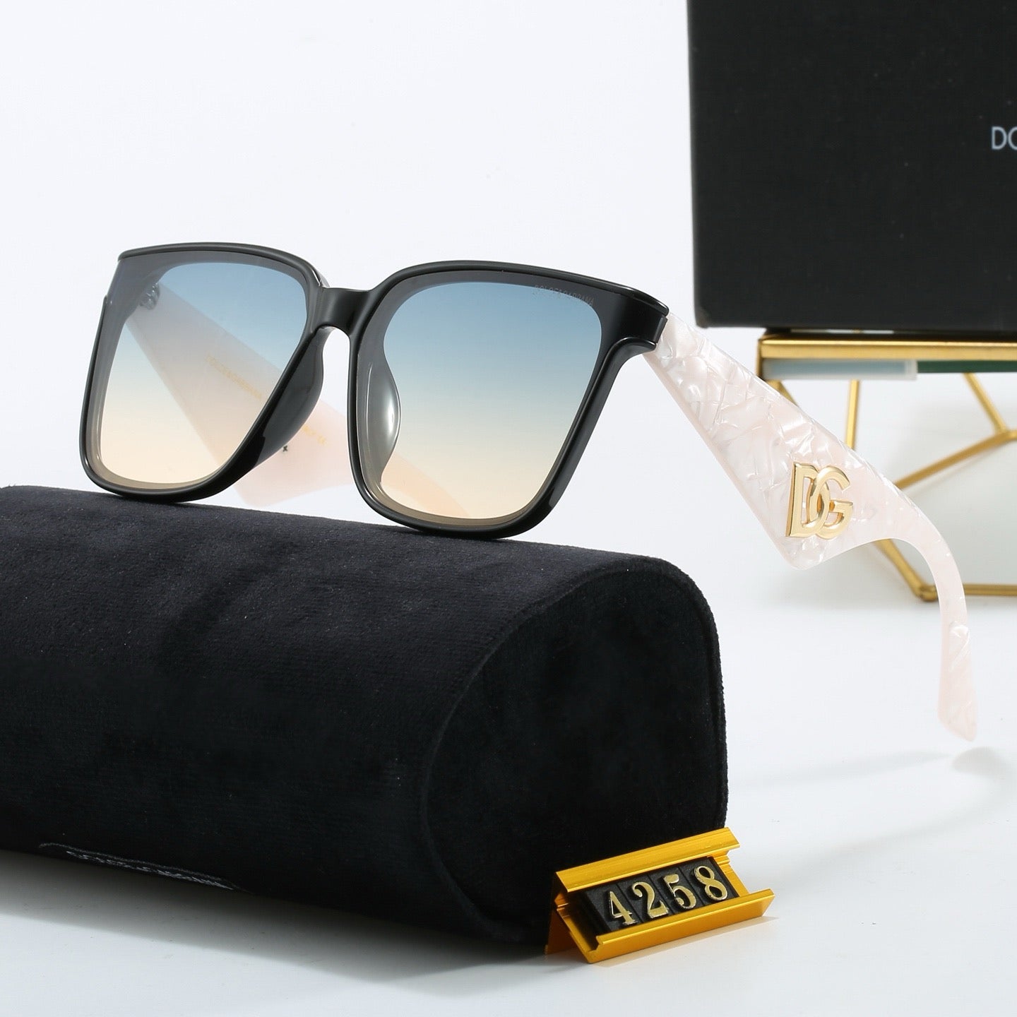 6 colors of fashionable and popular triangle-leg sunglasses 4258