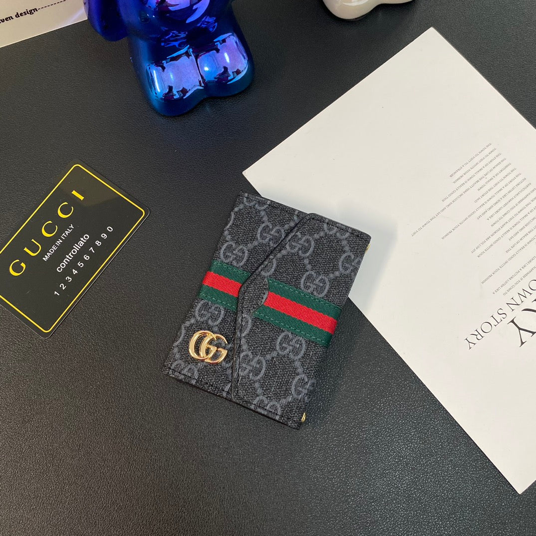 Luxury leather card holder
