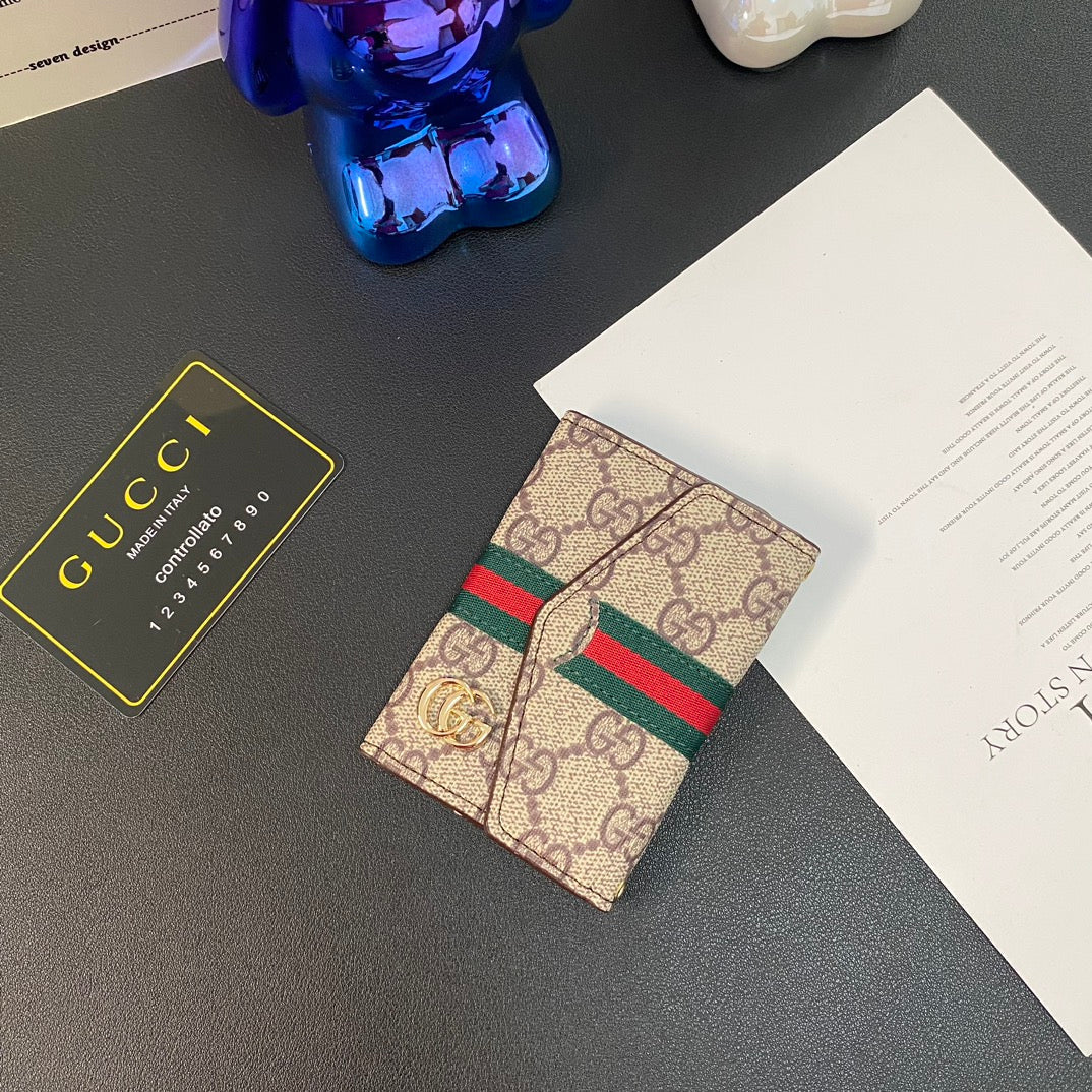 Luxury leather card holder