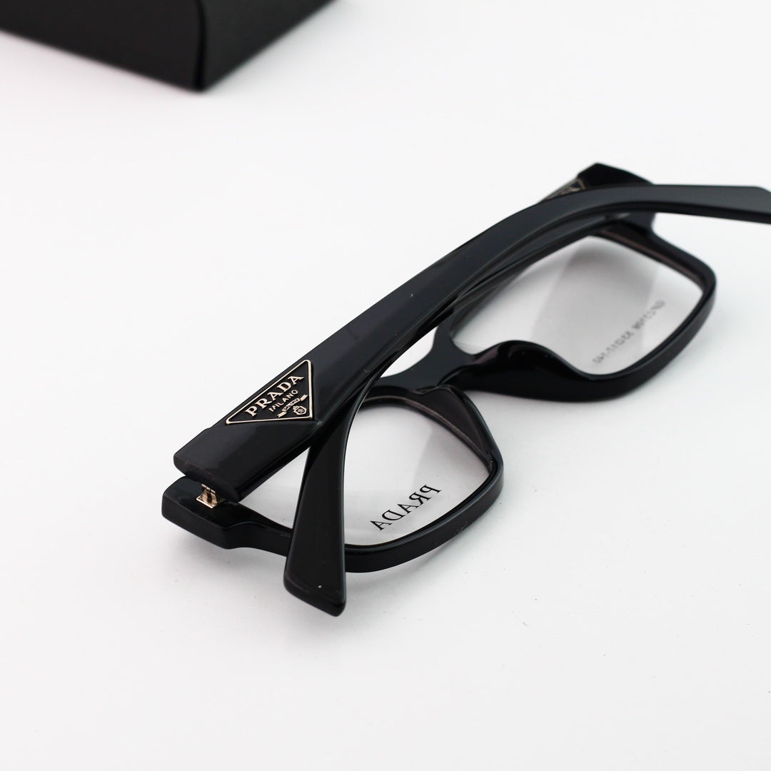 Classic Triangle Logo Square Glasses 33107