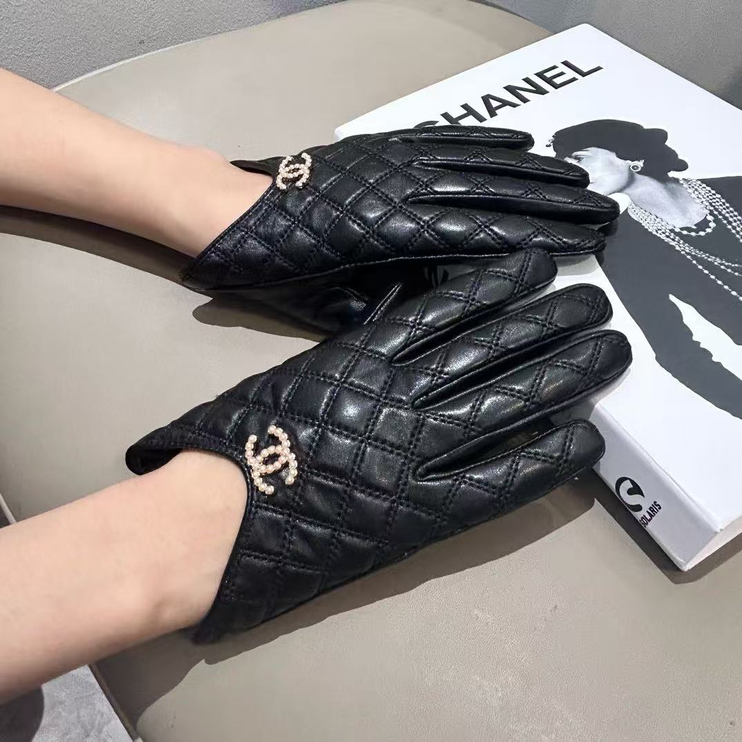 New touch screen gloves for 2025