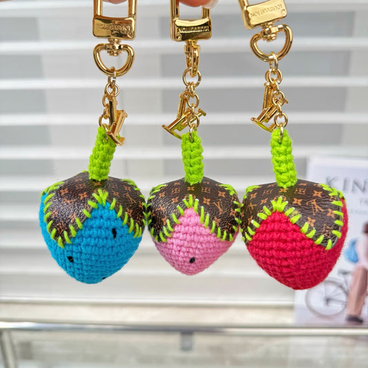 Wrap woven strawberries 🍓 Pendant ornaments