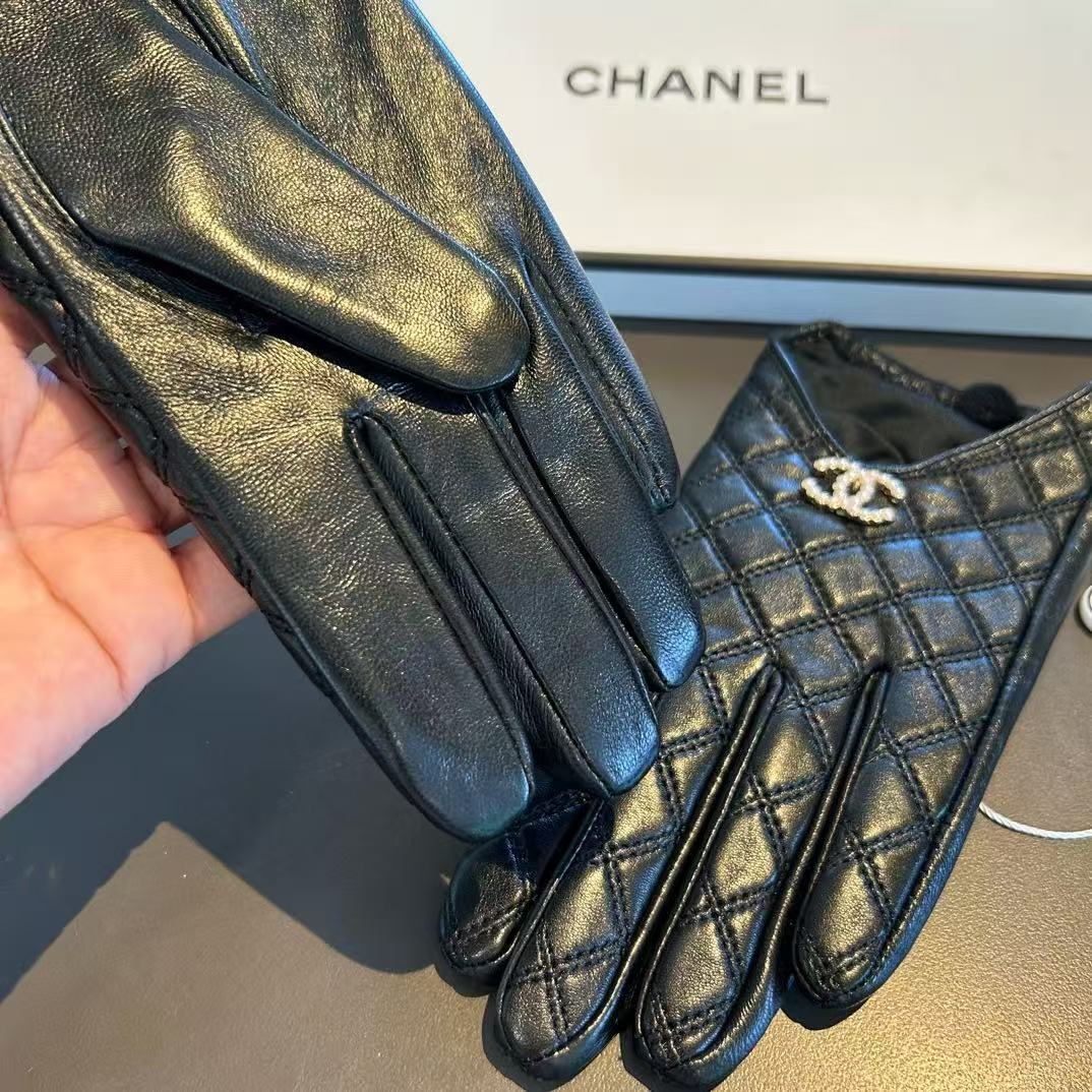 New touch screen gloves for 2025
