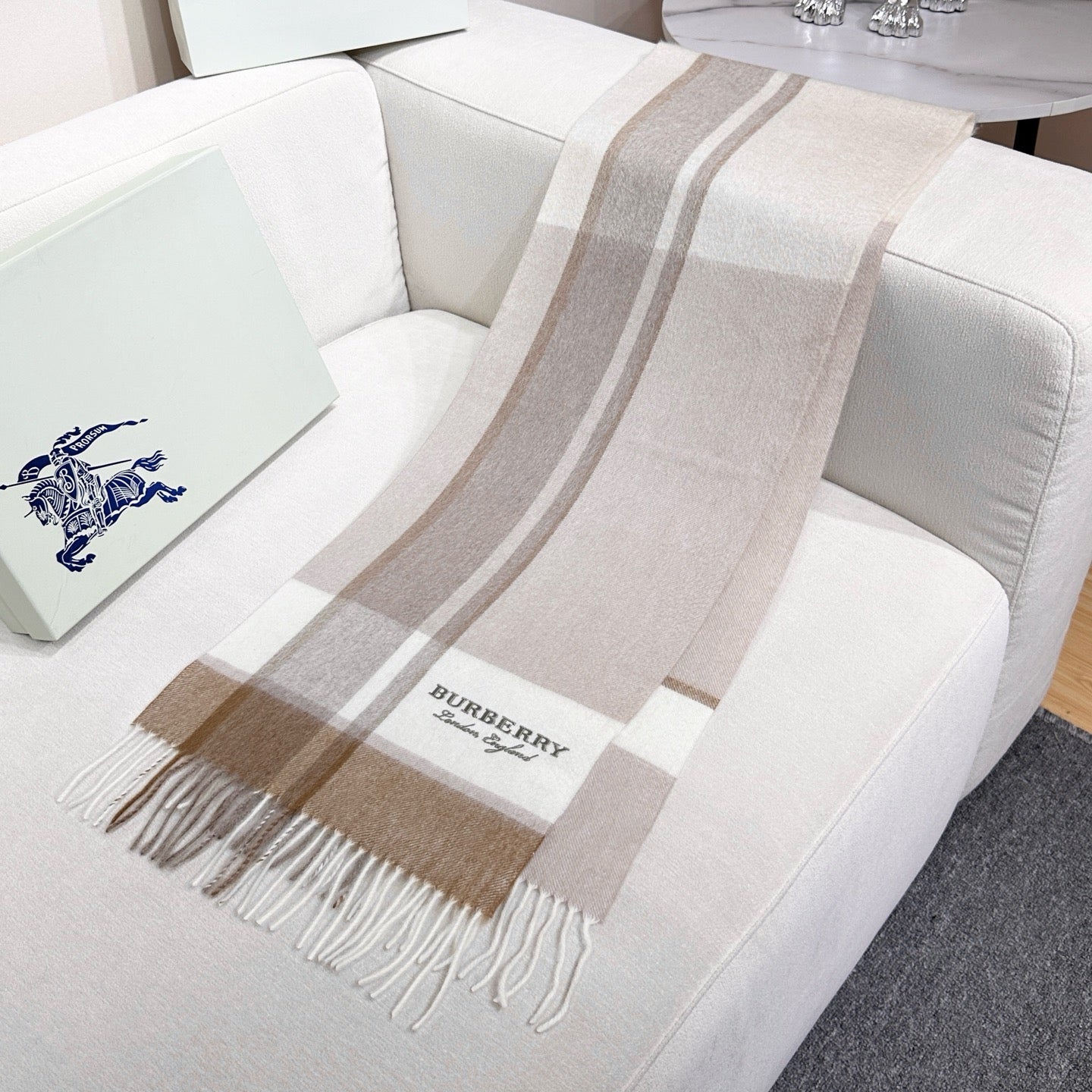 new arrivals ❤️ cashmere! 2025 men's and women's scarves