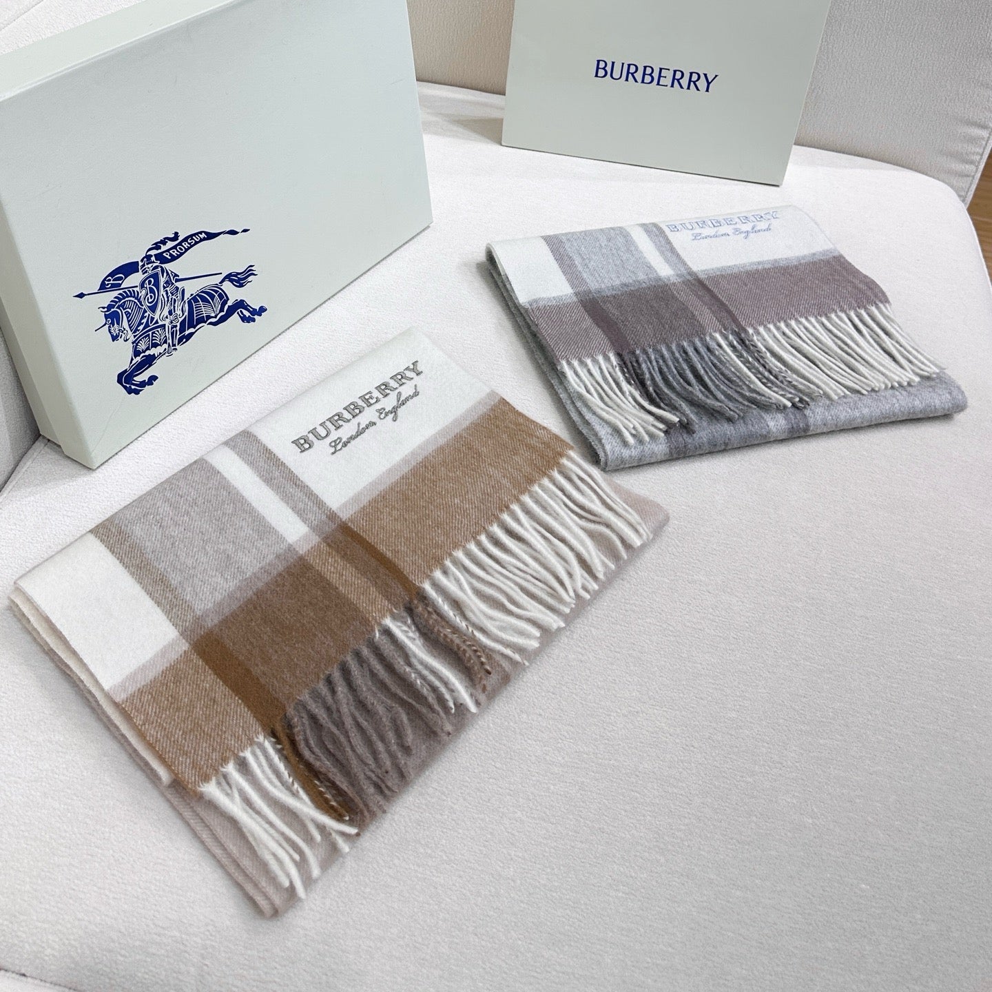 new arrivals ❤️ cashmere! 2025 men's and women's scarves