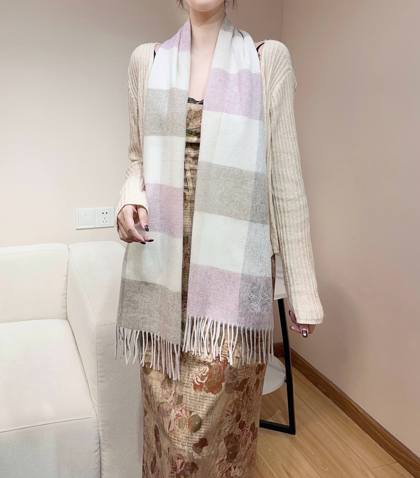 new arrivals ❤️ 2025 [Gentle color scheme, low-key yet elegant ❗ This soft scarf that touches the heart