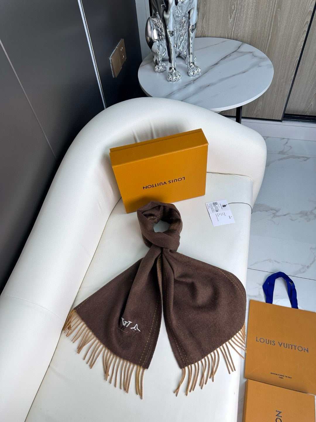 Self kept men's and women's scarves~Fabric, soft, delicate and comfortable