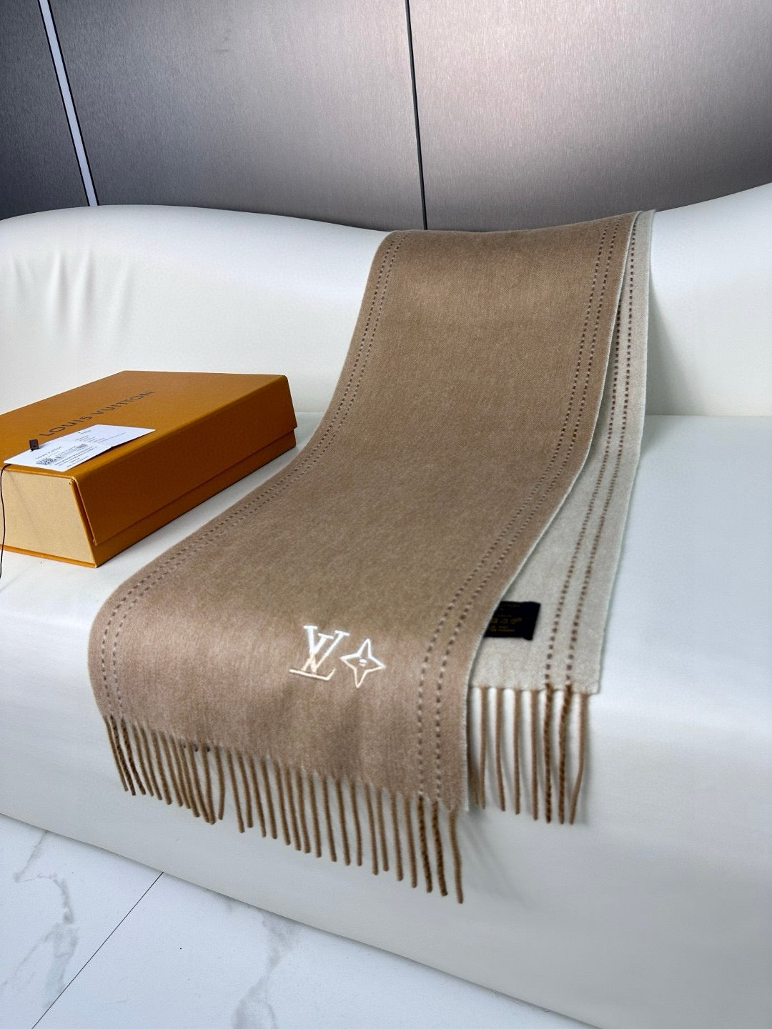 Self kept men's and women's scarves~Fabric, soft, delicate and comfortable