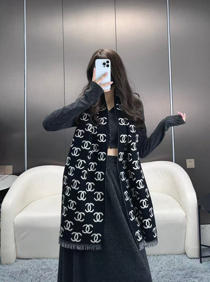 🔥 Classic double-sided scarf shawl