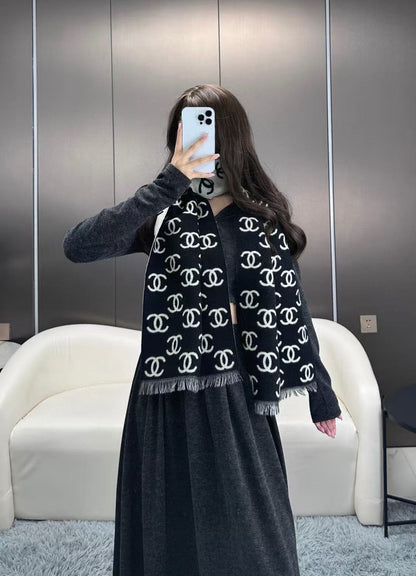 🔥 Classic double-sided scarf shawl