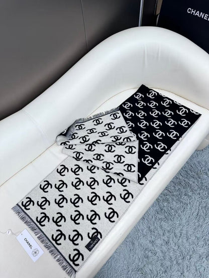 🔥 Classic double-sided scarf shawl