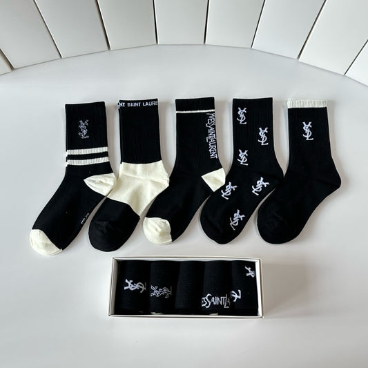 New medium to long stacking socks