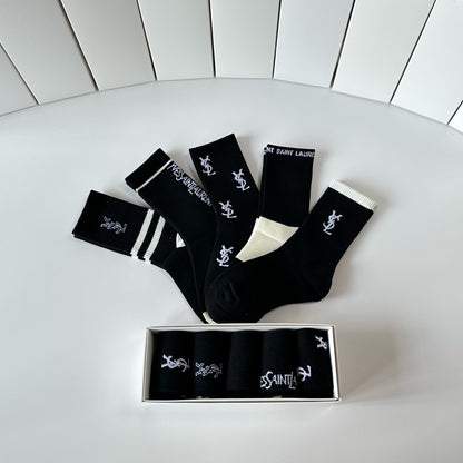 New medium to long stacking socks