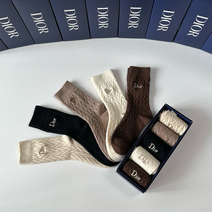 New cashmere mid to long pile socks and socks