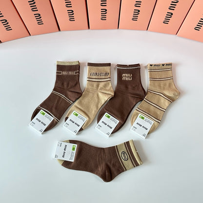 New medium to long stacking socks
