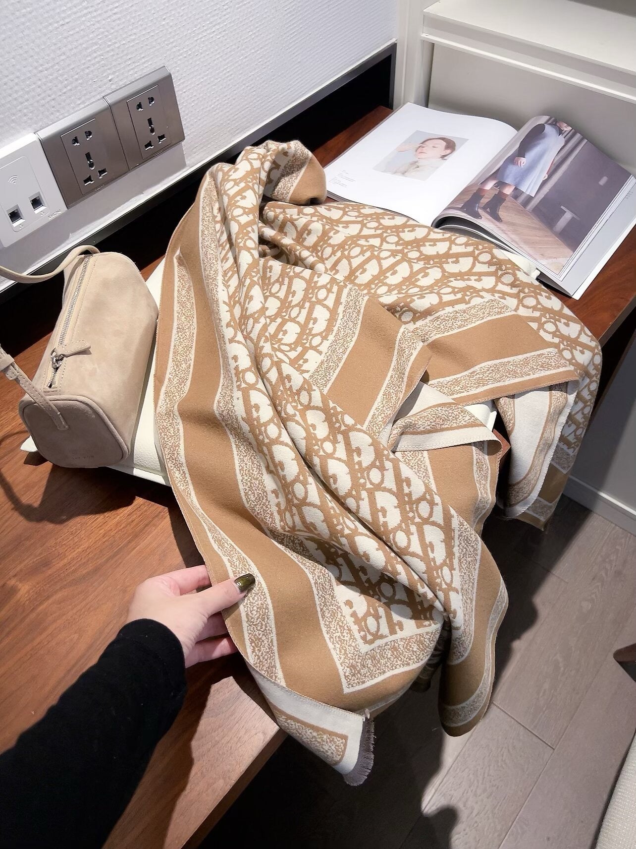 Big square scarf, scarf, shawl, blanket, three uses