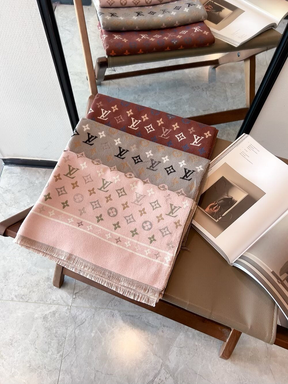 Cashmere baby feels comfortable to the touch and can be used all year round