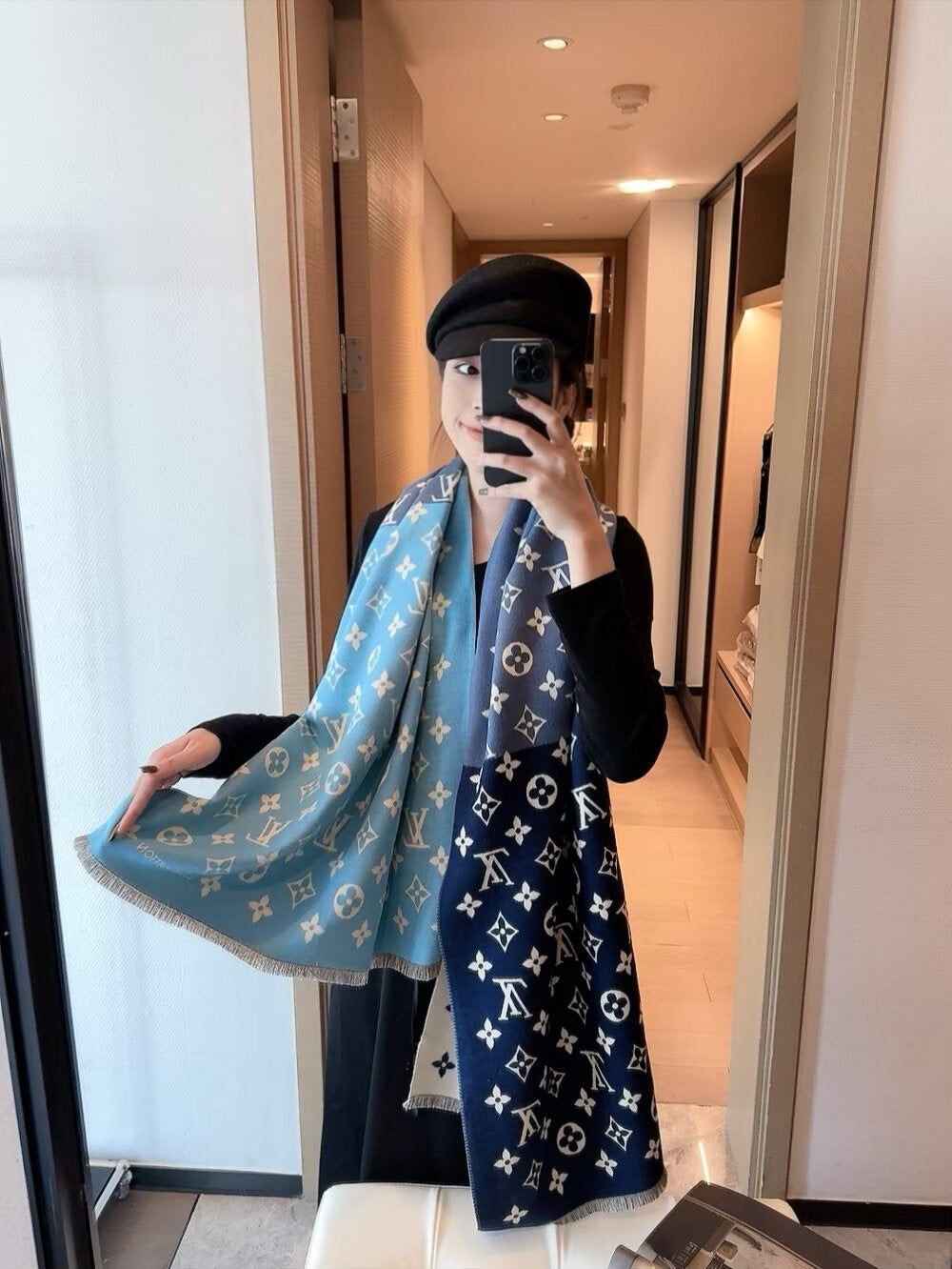 👑 Cashmere gradient jacquard classic design long scarf