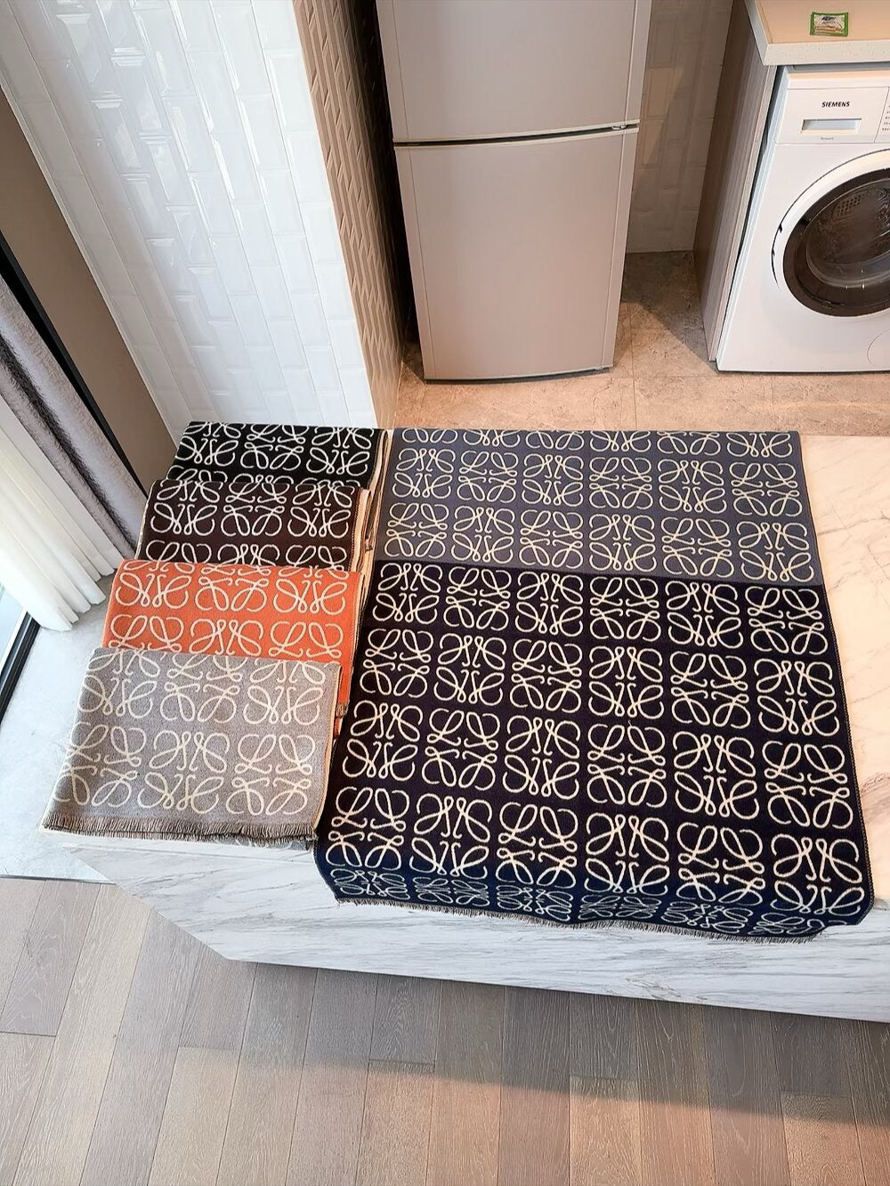 The scarf is very soft, delicate, and comfortable, with mild water ripples!