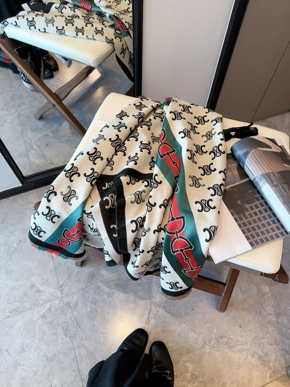 2025 New Scarf Anti Air Conditioning and Fashionable