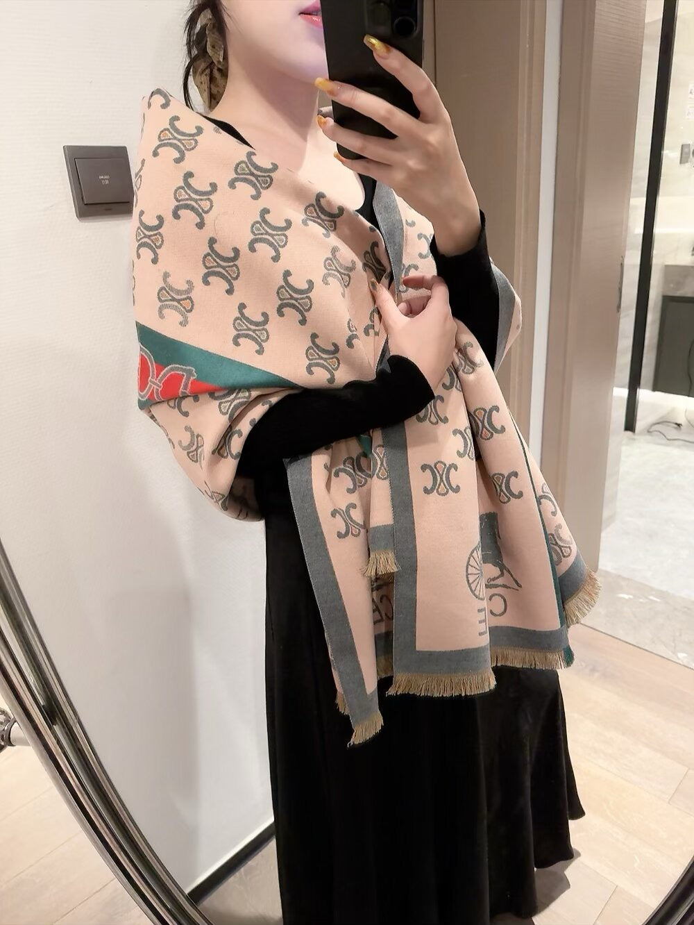 2025 New Scarf Anti Air Conditioning and Fashionable