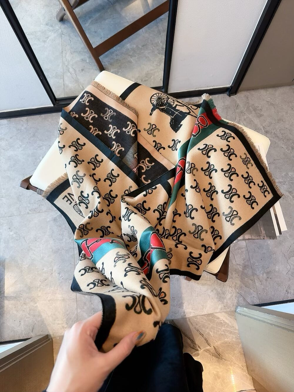 2025 New Scarf Anti Air Conditioning and Fashionable