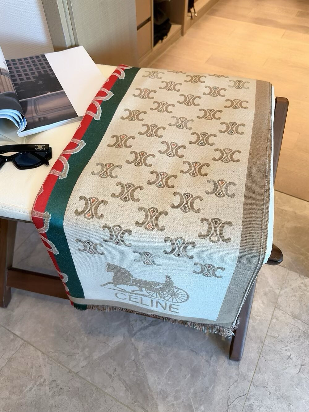 2025 New Scarf Anti Air Conditioning and Fashionable