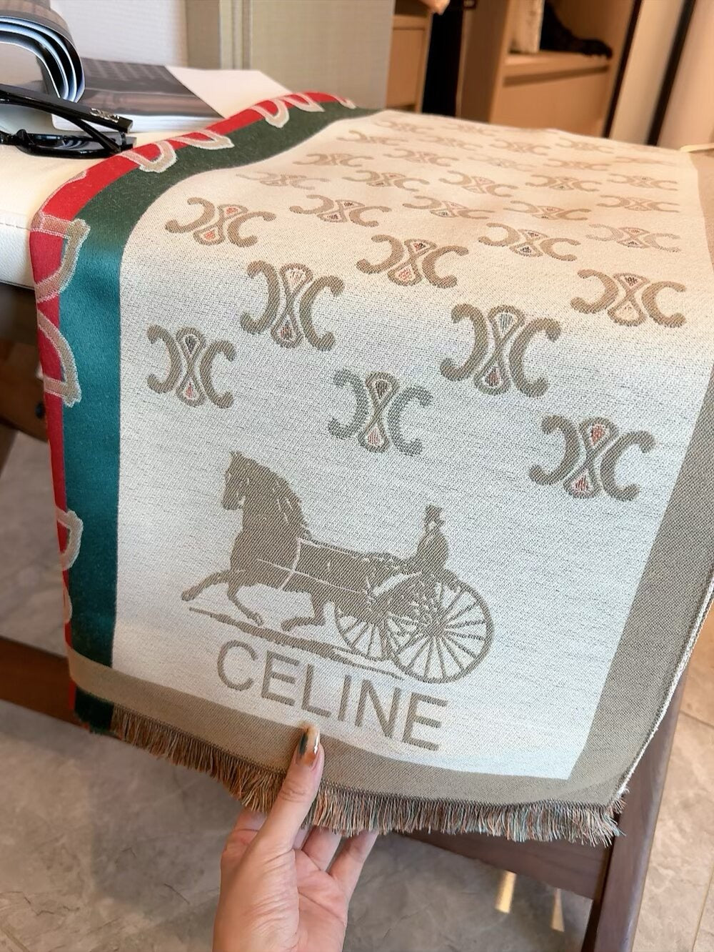 2025 New Scarf Anti Air Conditioning and Fashionable