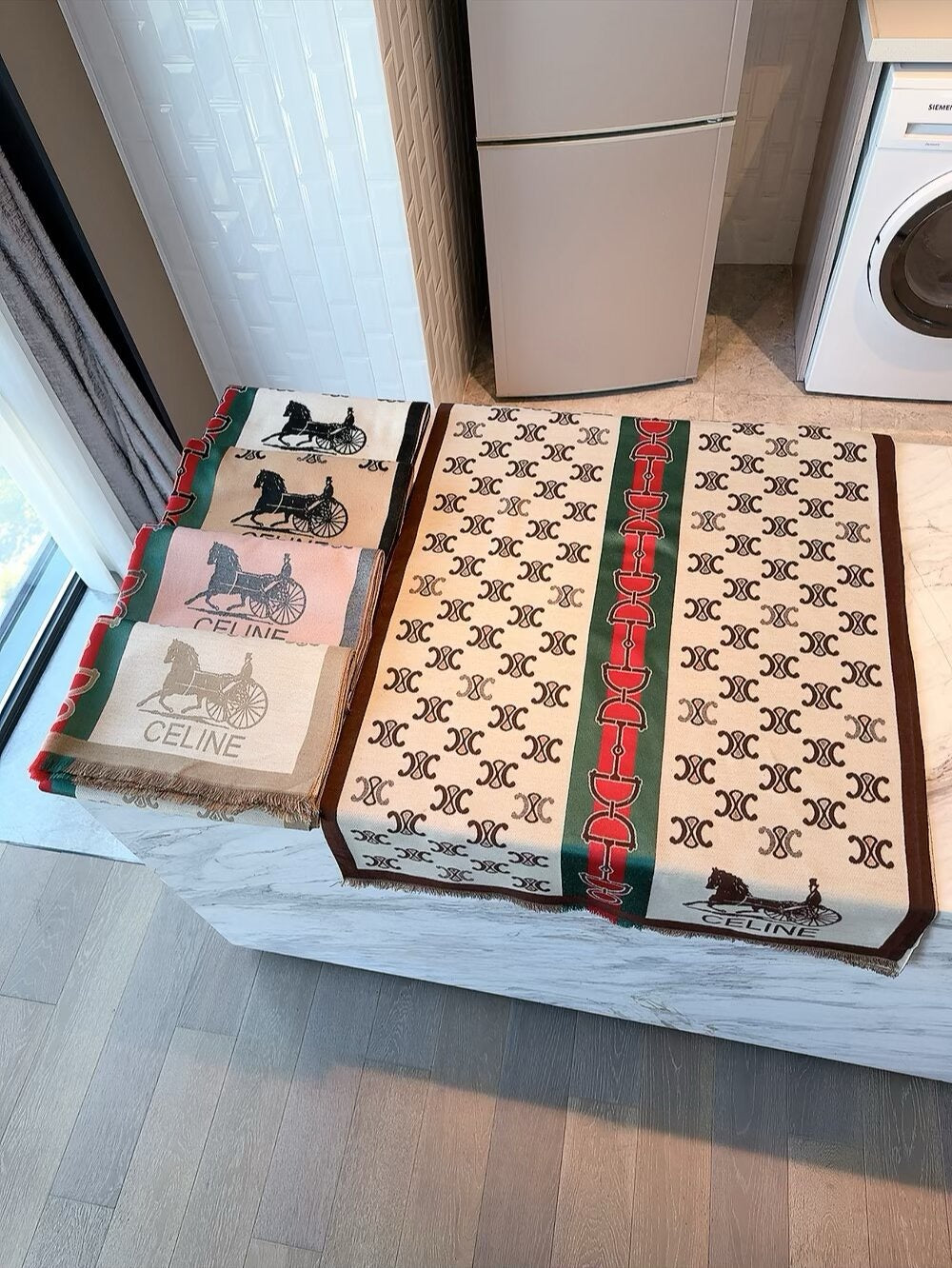 2025 New Scarf Anti Air Conditioning and Fashionable