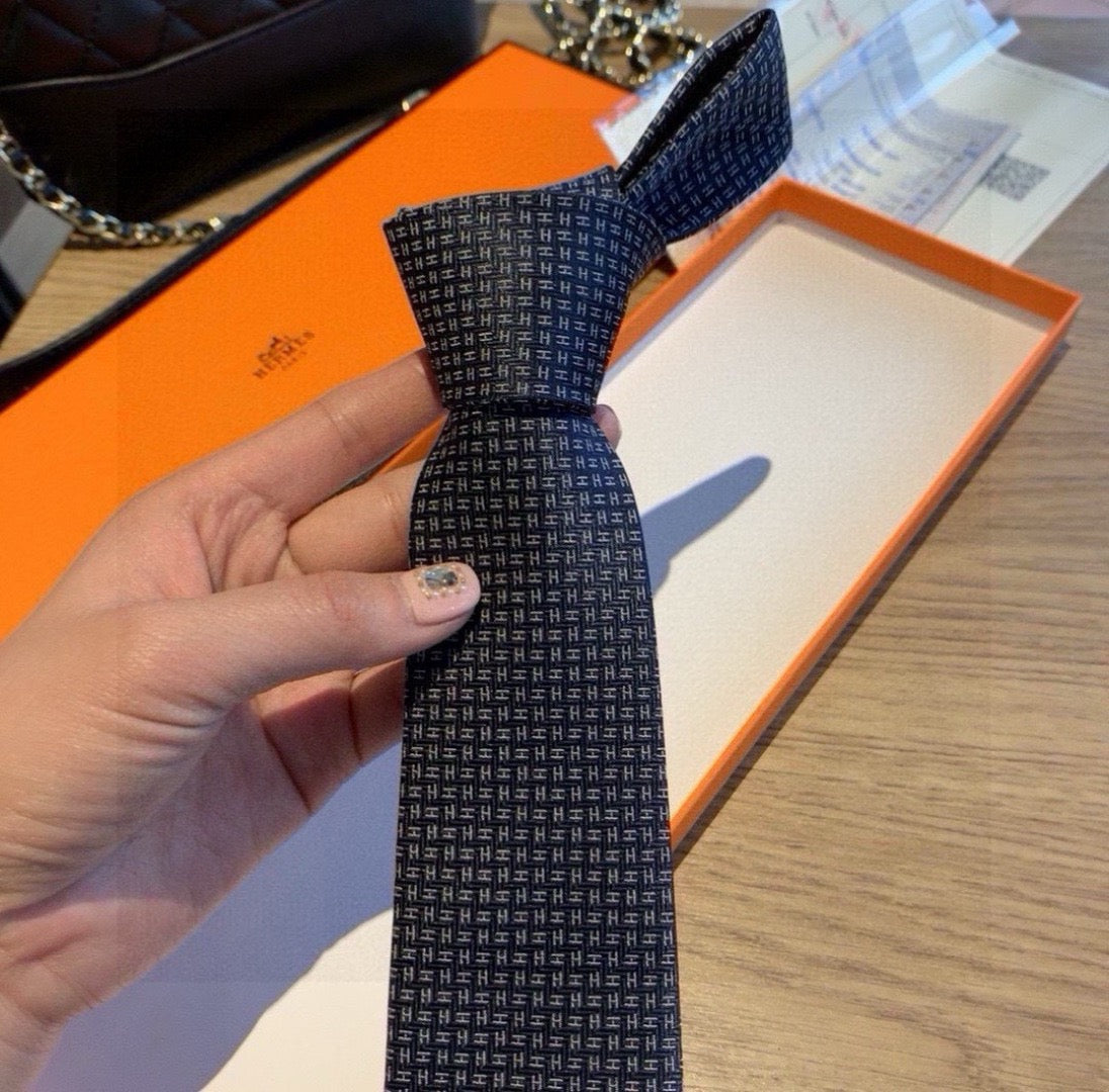 New tie shipment