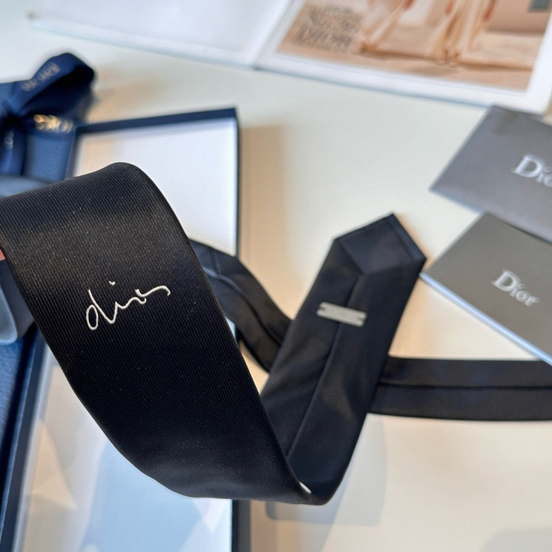 New tie 👔👔 man