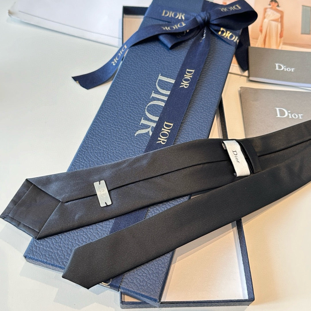 New tie 👔👔 man