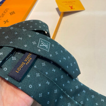 👔👔 Men's tie atmospheric color matching