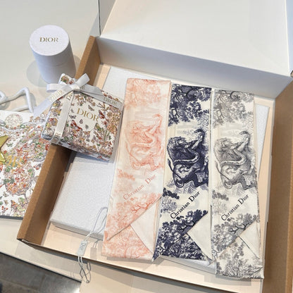 New twill silk square scarf