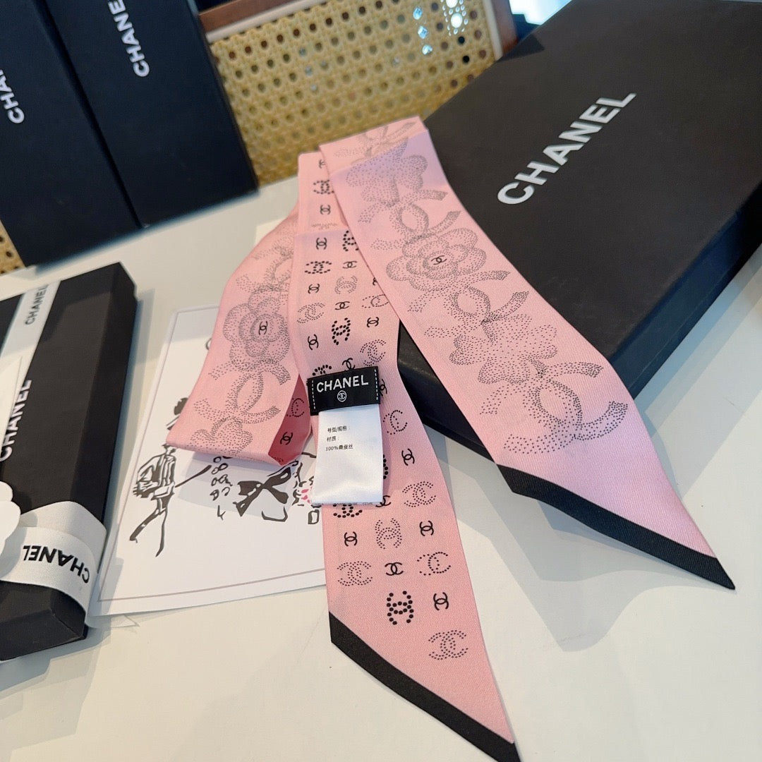 Super beautiful silk scarf with diagonal silk and super strong luster