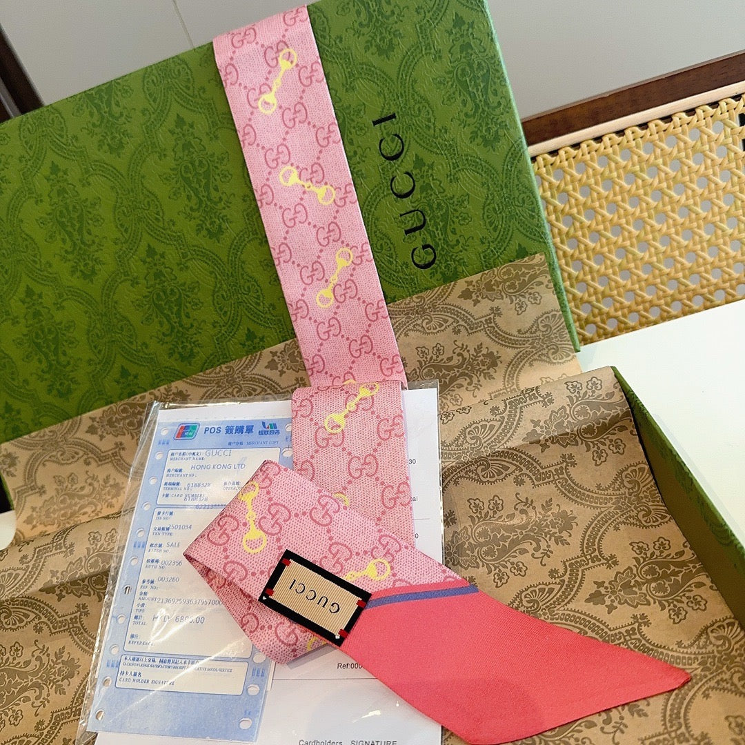 Add a new ribbon 🌈 Golden horseclip print