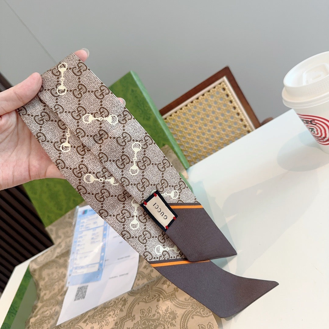 Add a new ribbon 🌈 Golden horseclip print