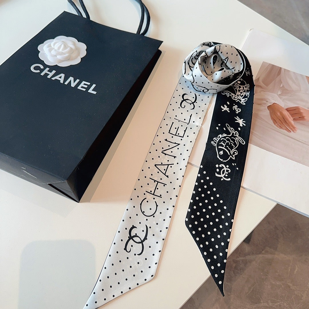 The scarf has arrived