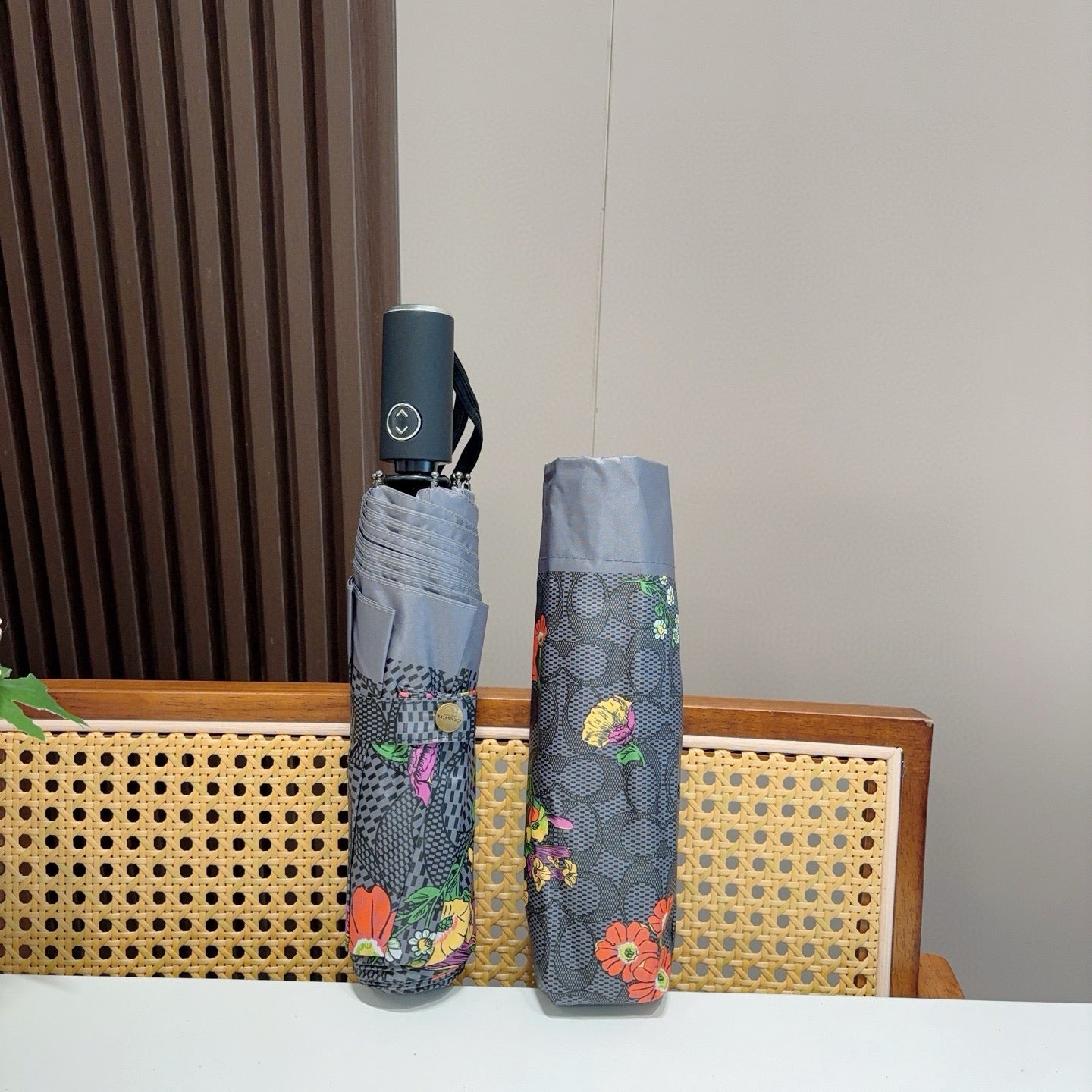 Summer new fully automatic folding umbrella for sunny weather