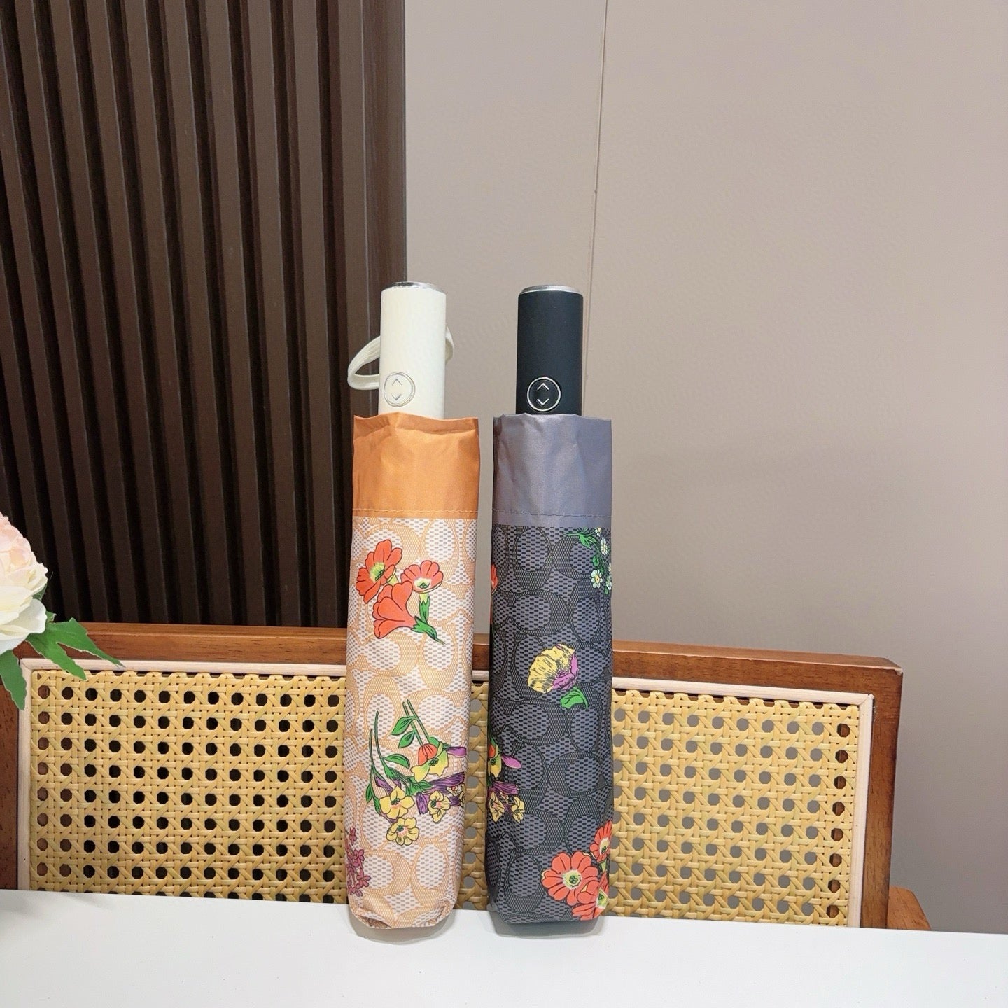 Summer new fully automatic folding umbrella for sunny weather