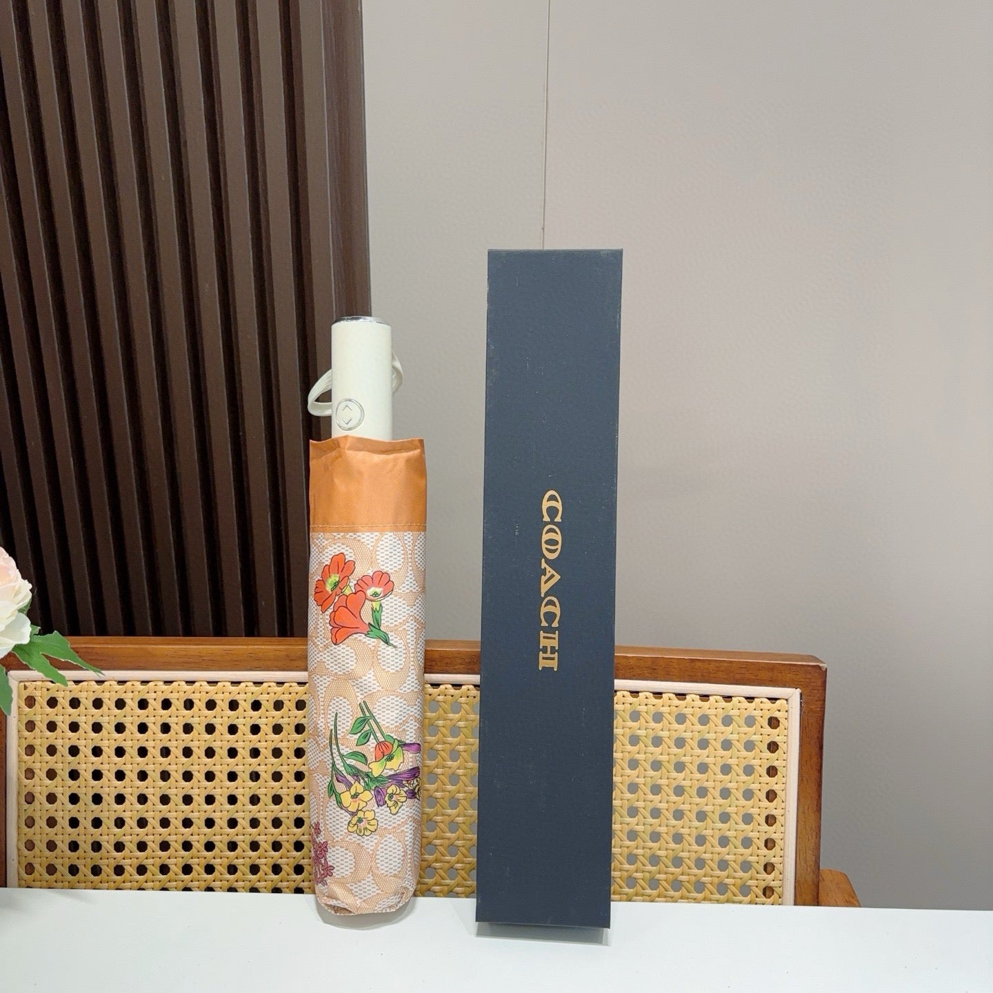 Summer new fully automatic folding umbrella for sunny weather