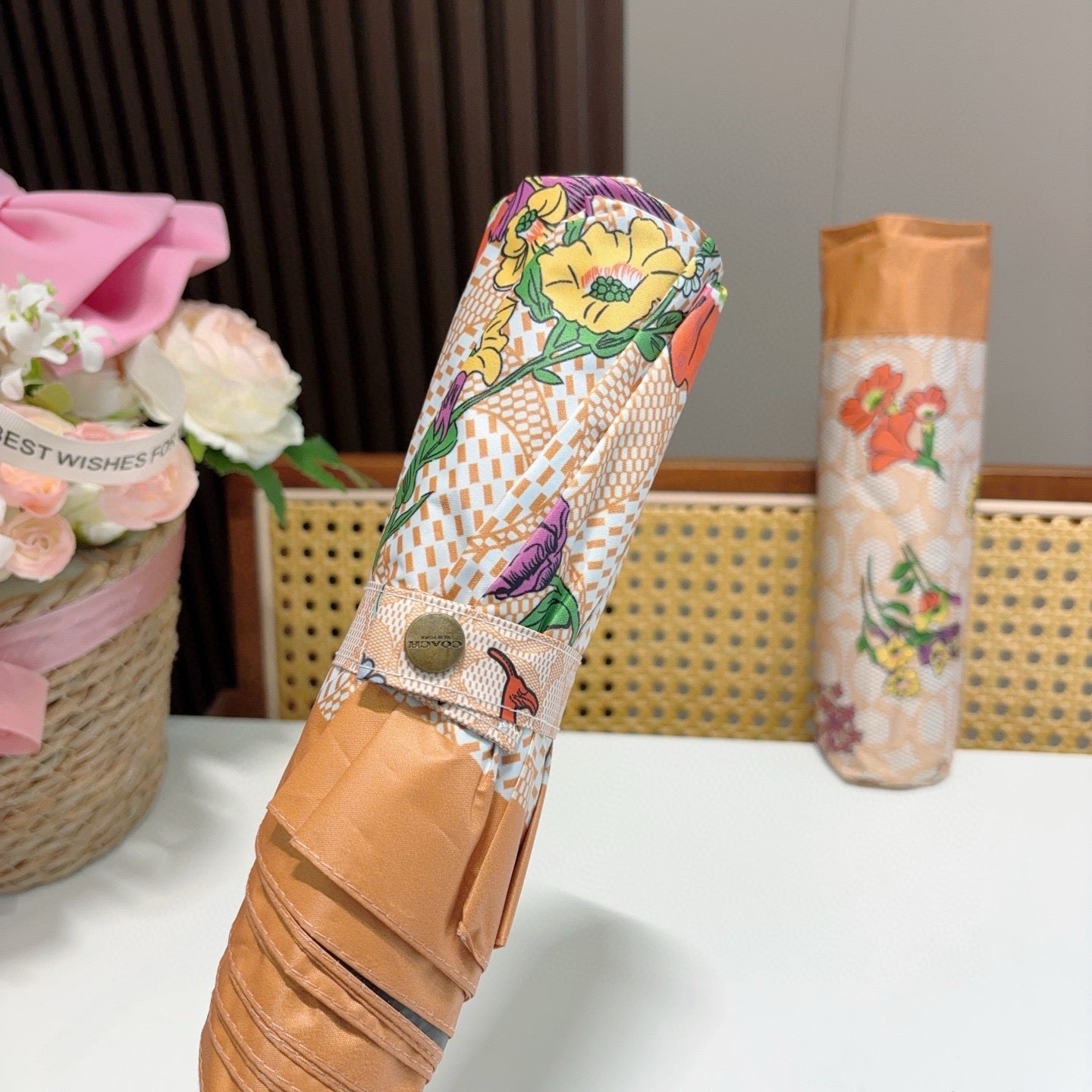 Summer new fully automatic folding umbrella for sunny weather