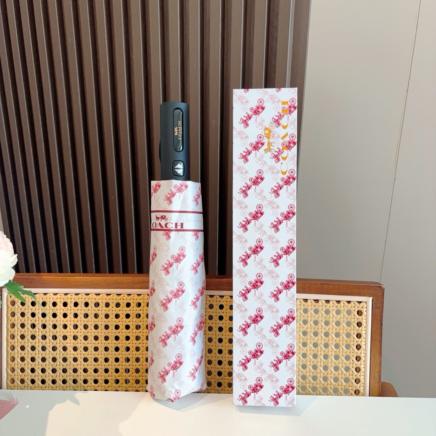 Summer new fully automatic folding umbrella for sunny weather